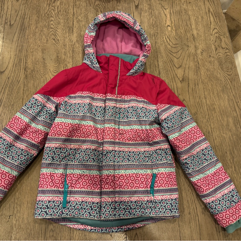 Garnet Hills Kids winter coat. Size L